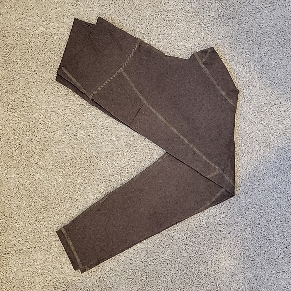 Fleo Reverie Leggings View 4